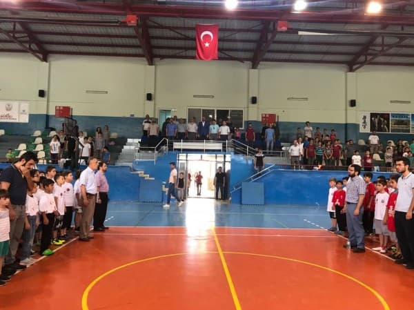 GÜRSU’ DA 15 TEMMUZ FUTSAL TURNUVASI fotoğraf 3