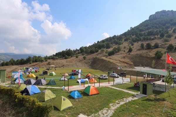 GÜRSU ADRENALİN PARK OKÇULARI AĞIRLADI fotoğraf 7