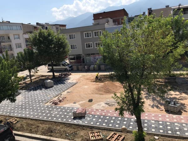 GÜRSU’NUN VİTRİNİ YENİ PARKLARLA SÜSLENİYOR fotoğraf 3