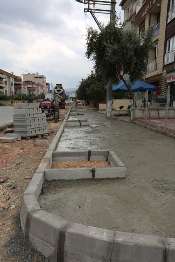 GÜRSU’NUN CADDELERİ KENT ESTETİĞİYLE GELİŞİYOR fotoğraf 1