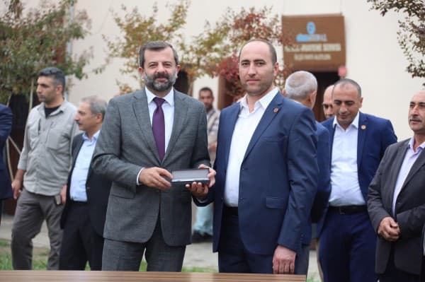 BAŞKAN MUSTAFA IŞIK, MUHTARLARIMIZ VATANDAŞA HİZMETTE EN YAKIN DESTEKÇİMİZ fotoğraf 11