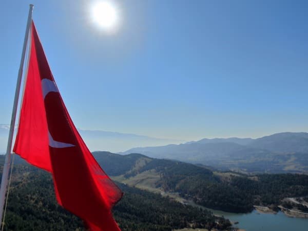 29 EKİM COŞKUSU GÜRSU SEMALARINDA DALGALANDI fotoğraf 16
