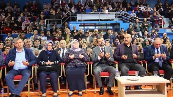 GÜRSU’DA MEVLİD KANDİLİ’NİN MANEVİYATI PAYLAŞILDI fotoğraf 5