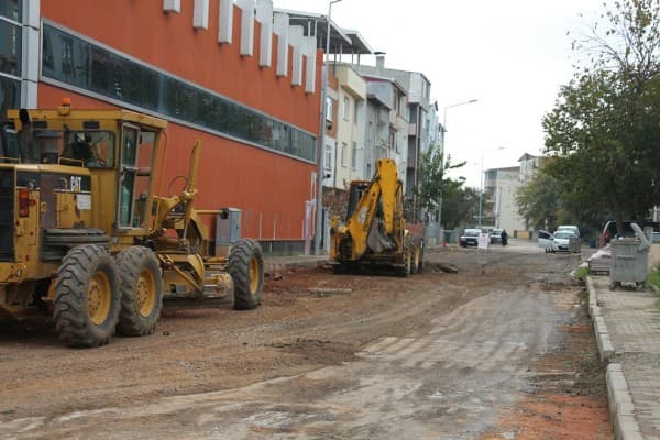 BAŞKAN MUSTAFA IŞIK “CADDE VE SOKAKLARIMIZA IŞILTI KAZANDIRIYORUZ’ fotoğraf 3