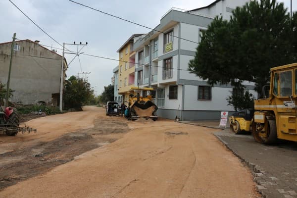 BAŞKAN MUSTAFA IŞIK “CADDE VE SOKAKLARIMIZA IŞILTI KAZANDIRIYORUZ’ fotoğraf 4