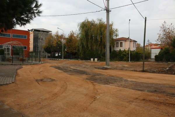 BAŞKAN MUSTAFA IŞIK “CADDE VE SOKAKLARIMIZA IŞILTI KAZANDIRIYORUZ’ fotoğraf 5