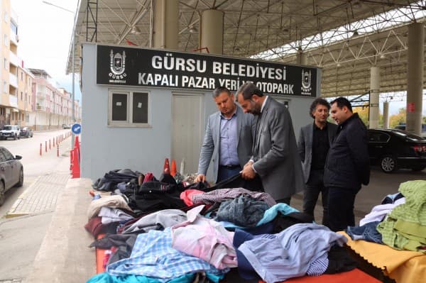 GÜRSU BELEDİYESİ YARDIM KÖPRÜSÜ OLUŞTURUYOR fotoğraf 1