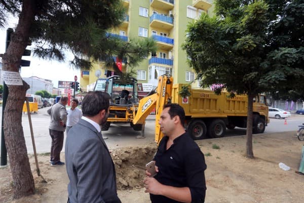 YERALTI ÇÖP KONTEYNER SİSTEMİ GENİŞLETİLİYOR fotoğraf 7