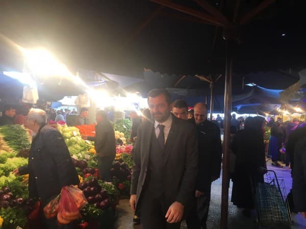 BAŞKAN IŞIK PAZAR ESNAFINI ZİYARET ETTİ fotoğraf 2