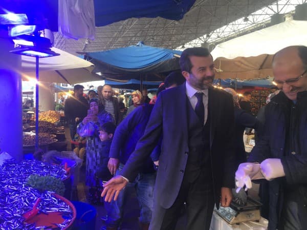 BAŞKAN IŞIK PAZAR ESNAFINI ZİYARET ETTİ fotoğraf 4