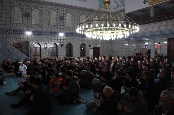 GÜRSULULAR MEKKE’NİN FETHİNİ ANDI fotoğraf 5
