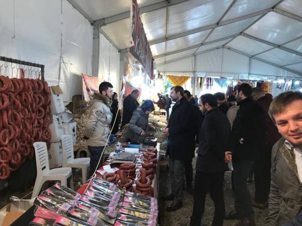 GÜRSU 3.HAMSİ FESTİVALİ’NDE HAMSİYE VE KEMENÇEYE DOYULDU fotoğraf 3