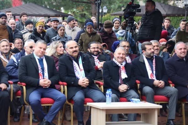 GÜRSU 3.HAMSİ FESTİVALİ’NDE HAMSİYE VE KEMENÇEYE DOYULDU fotoğraf 7