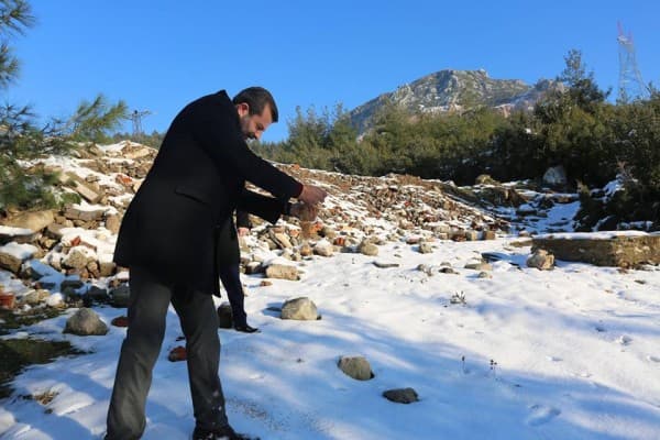 BAŞKAN MUSTAFA IŞIK, “SOKAK HAYVANLARININ YAŞAM İHTİYAÇLARINI KARŞILAMAK BİR İNSANLIK GÖREVİ” fotoğraf 3