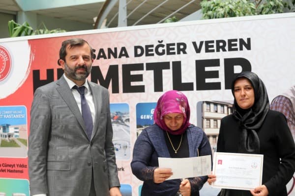GÜRSULU KADINLAR, TARIMDA İSTİHDAM İÇİN BELGELERİNİ ALDI fotoğraf 5
