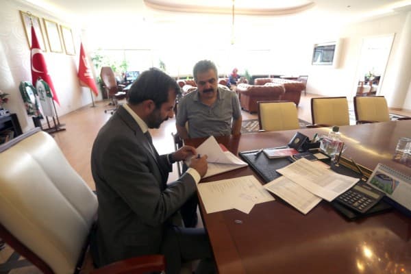 GÜRSU BELEDİYESİ, SOKAK HAYVANLARINI BARINAĞA KAVUŞTURACAK fotoğraf 1