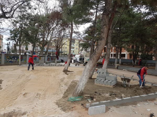 GÜRSU BELEDİYESİ OKULLARA BAKIM YAPIYOR fotoğraf 2