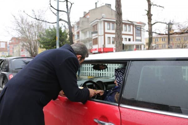 GÜRSU PROTOKOLÜ YAYALAR İÇİN YOLLARDAYDI fotoğraf 5