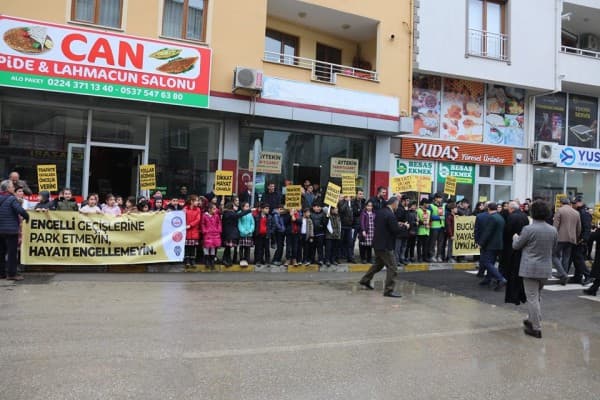 GÜRSU PROTOKOLÜ YAYALAR İÇİN YOLLARDAYDI fotoğraf 7