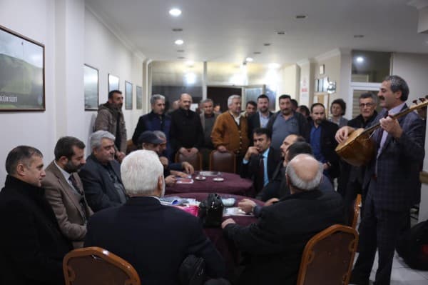 BAŞKAN MUSTAFA IŞIK, “TÜRKÜLERİMİZ, MANEVİ ZENGİNLİKLERİMİZİ YAŞATIR” fotoğraf 6