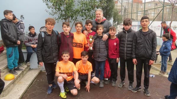 GÜRSU BELEDİYESPOR U14 TAKIMI NAMAĞLUP ŞAMPİYON fotoğraf 2