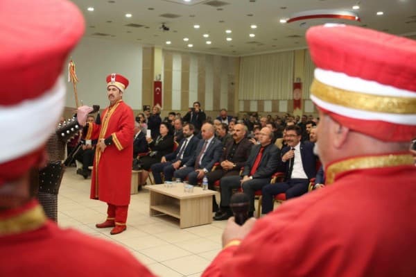 GÜRSULULAR ‘A TARİHİN IŞIĞI TUTULDU fotoğraf 5