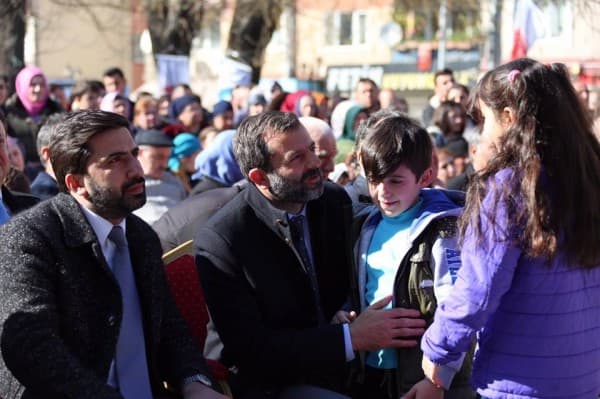 BAŞKAN IŞIK “DOĞADAKİ RENKLİLİK GİBİ KÜLTÜREL ÇEŞİTLİLİĞİMİZİN SİMGESİDİR NEVRUZ” fotoğraf 2