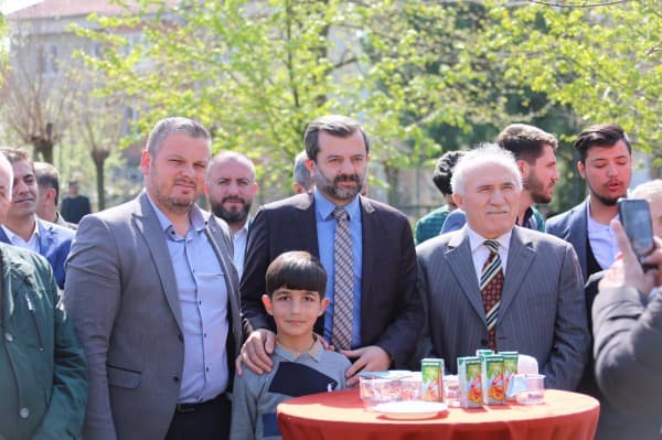 GÜRSULU ÖĞRENCİLER GERİ DÖNÜŞÜMLE DOĞAYI KORUYOR fotoğraf 12
