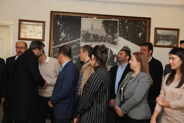 BAŞKAN IŞIĞA PERSONELİNDEN COŞKULU KARŞILAMA fotoğraf 3