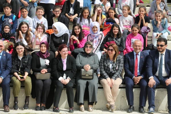 GELENEKSEL SOKAK OYUNLARI GÜRSU’DA CANLANDIRILDI fotoğraf 8