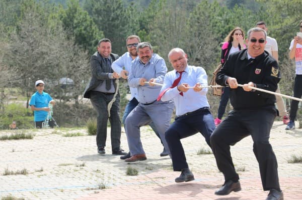 GELENEKSEL SOKAK OYUNLARI GÜRSU’DA CANLANDIRILDI fotoğraf 11