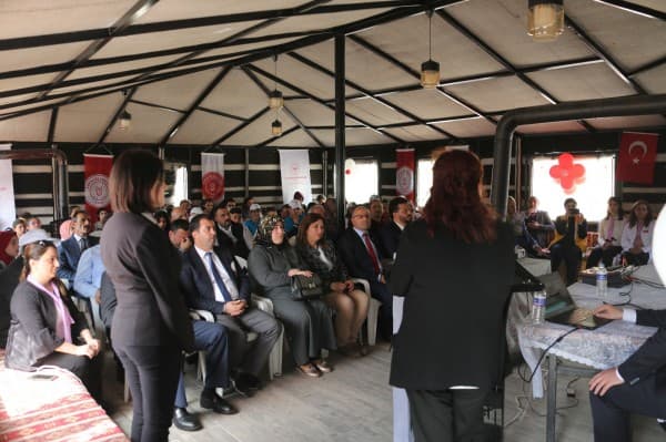 GELENEKSEL SOKAK OYUNLARI GÜRSU’DA CANLANDIRILDI fotoğraf 17