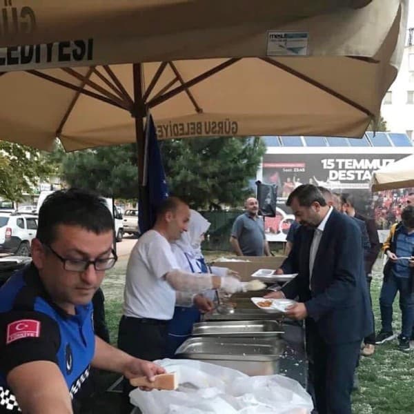 GÜRSULULAR RAMAZAN’IN BEREKETİNİ PAYLAŞIYOR fotoğraf 1