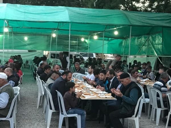 GÜRSULULAR RAMAZAN’IN BEREKETİNİ PAYLAŞIYOR fotoğraf 4
