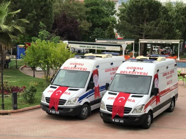 GÜRSU BELEDİYESİ’NE İKİ YENİ SAĞLIK ARACI fotoğraf 3