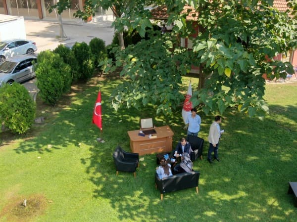 BAŞKAN MUSTAFA IŞIK : “GÖNÜLLERİ MAKAM YAPMAYA GELDİK”  TÜRKİYE’NİN EN BÜYÜK VE FERAH MAKAM ODASI fotoğraf 10