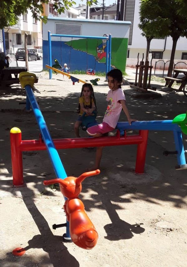 GÜRSU’NUN PARKLARI IŞIK SAÇIYOR fotoğraf 16