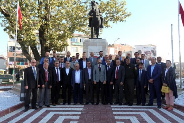 GÜRSU PROTOKOLÜ MUHTARLARIN GÜNÜNÜ KUTLADI fotoğraf 2