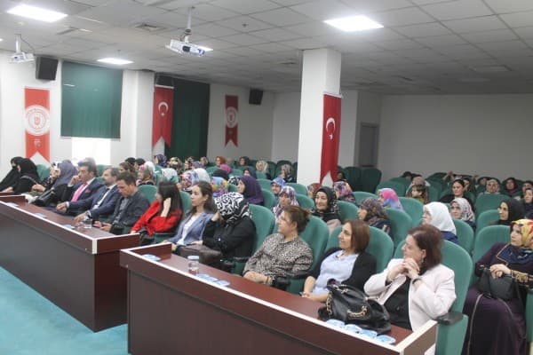 GÜRSULU KADINLARA PEMBE DUYARLILIK KAZANDIRILDI fotoğraf 2