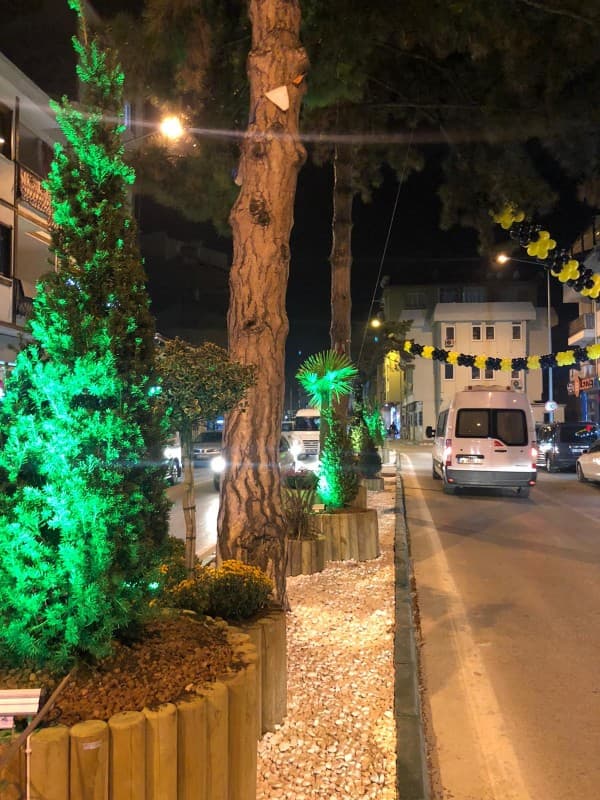 GÜRSU’NUN TARİHİ ATATÜRK CADDESİ IŞILDIYOR fotoğraf 11