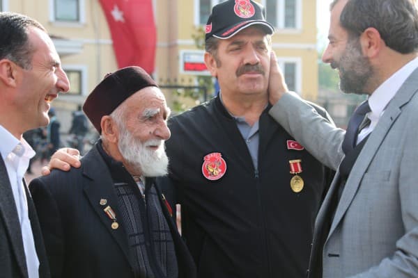 GÜRSU’ DA 29 EKİM COŞKUSU fotoğraf 2