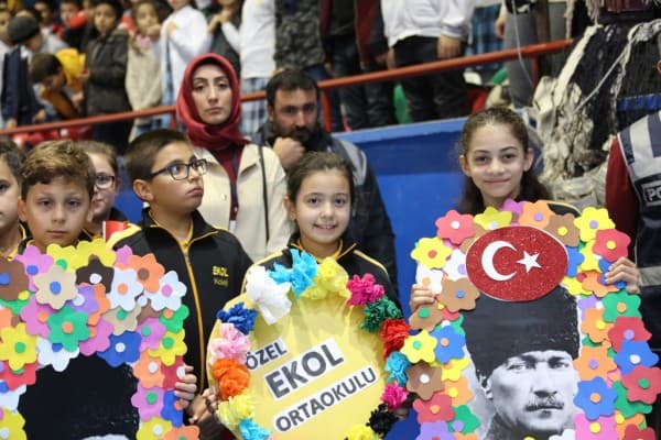 GÜRSU’ DA 29 EKİM COŞKUSU fotoğraf 8