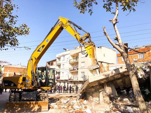 GÜRSU’DA KAÇAKLA MÜCADELE KARARLILIKLA SÜRÜYOR fotoğraf 1