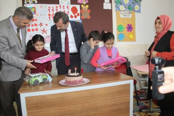 BAŞKAN MUSTAFA IŞIK : “ENGELSİZ HAYALLERLE ENGELLERİ HEP BİRLİKTE AŞACAĞIMIZ GÜZEL YARINLAR DİLİYORUM” fotoğraf 2