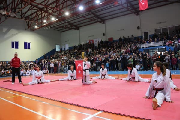 GÜRSU’ DA 29 EKİM COŞKUSU fotoğraf 15