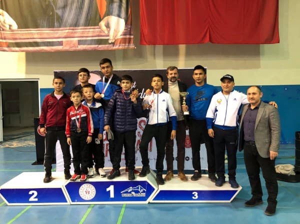 BAŞKAN MUSTAFA IŞIK “ATA SPORUMUZ GÜREŞİ GELECEK NESİLLERE TAŞIMALIYIZ” fotoğraf 10
