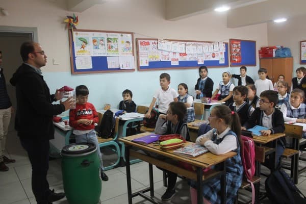 GÜRSULU ÖĞRENCİLERE DOĞANIN DENGESİNİ KORUMA BİLİNCİ AŞILANIYOR fotoğraf 5