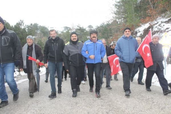 GÜRSULULAR BEYAZA YAZILMIŞ SARIKAMIŞ DESTANININ KAHRAMANLARINI ANDI fotoğraf 13
