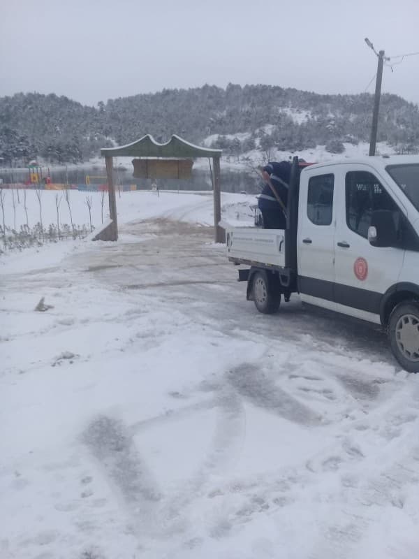 GÜRSU’NUN DAĞ YOLLARINDA KARLA MÜCADELE fotoğraf 8