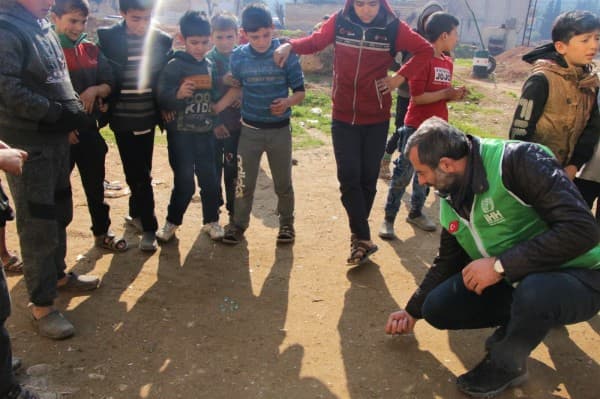 SURİYE’DE YÜREKLERE DOKUNAN BELEDİYE BAŞKANI fotoğraf 5